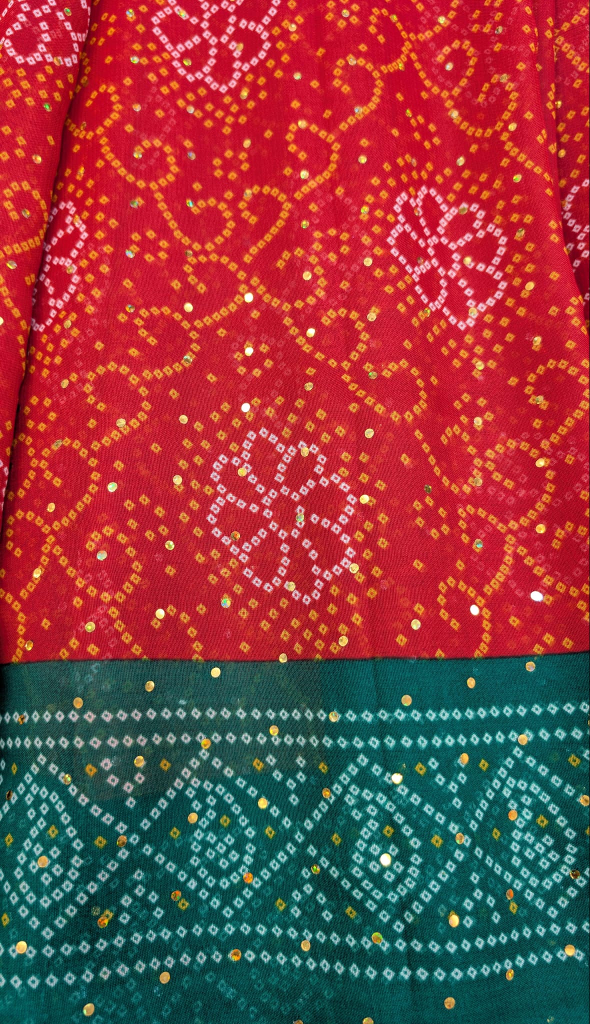 Chuni Print Sequin Saree in Red & Dark Green