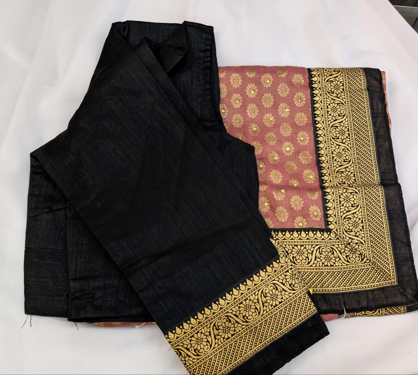 Banarasi Saree with Long Sleeve Blouse in Dusty Pink & Black