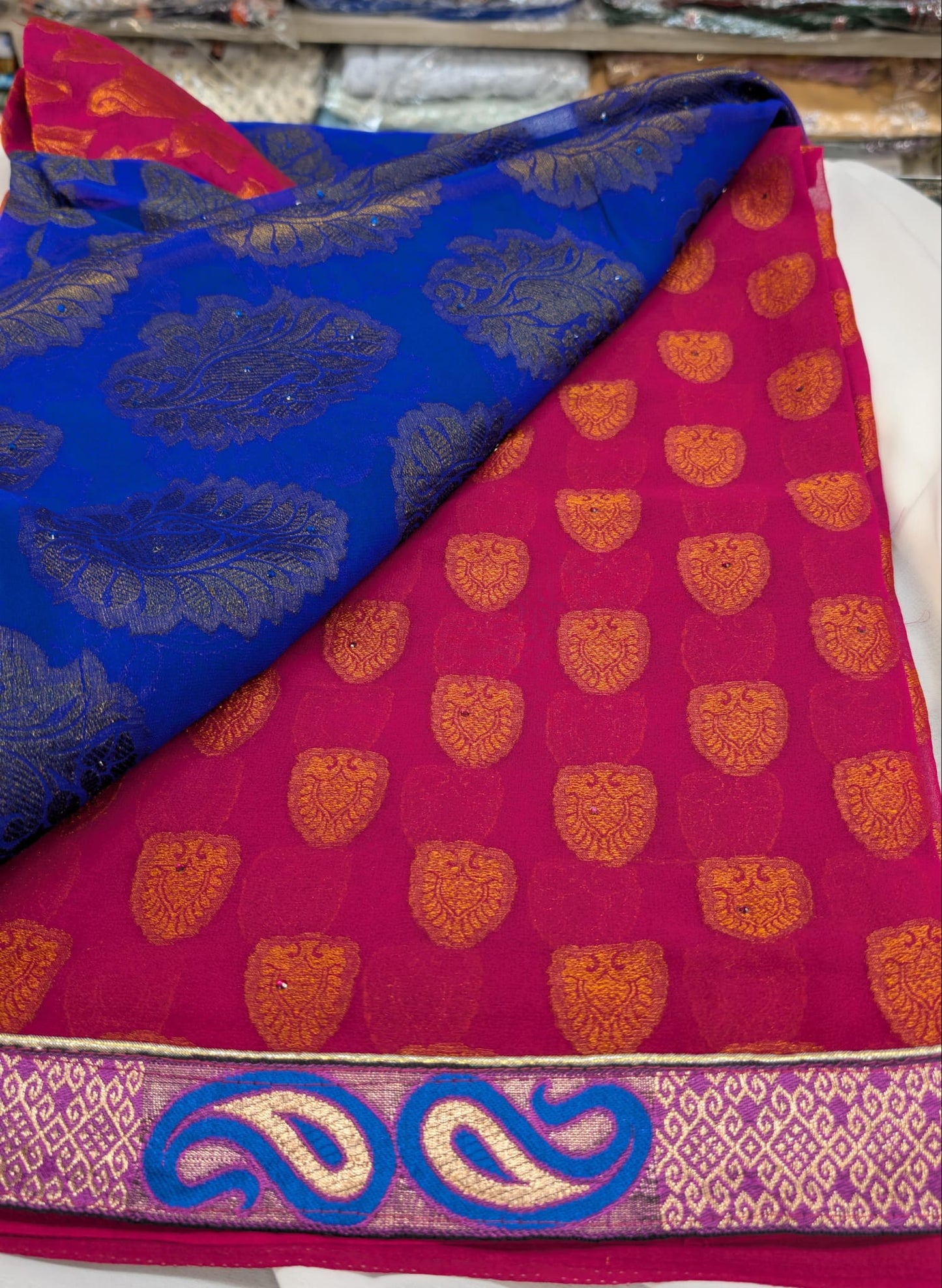 Gradient Banarasi Print Saree with long sleeve blouse in blue/pink